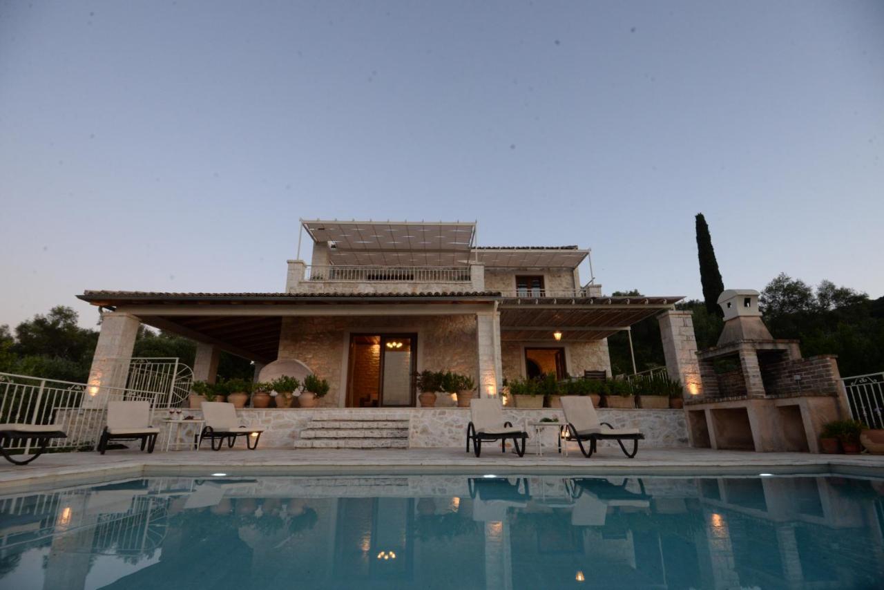 Villa Melanthi Kassiopi Corfu Exterior photo