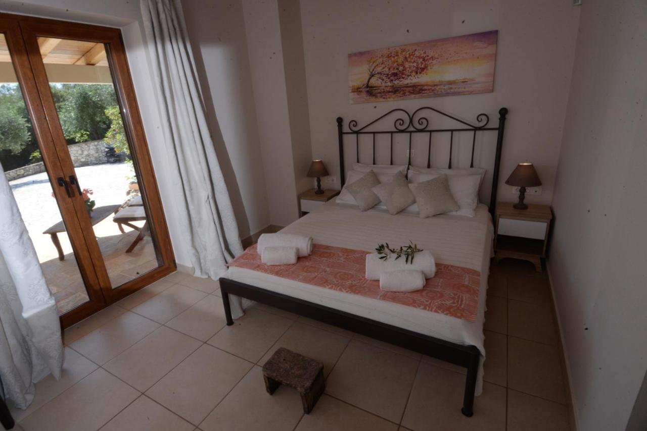 Villa Melanthi Kassiopi Corfu Exterior photo